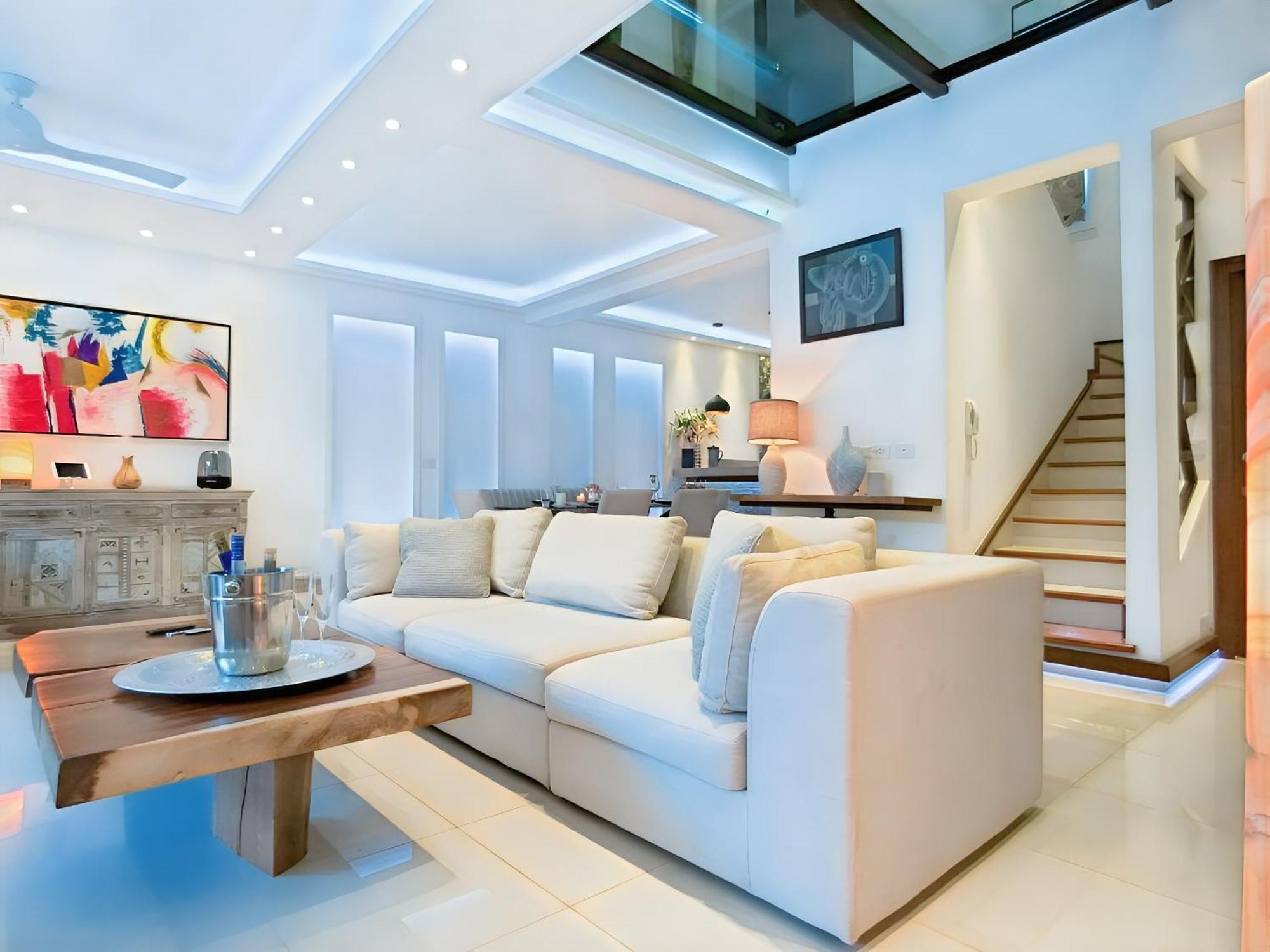 Apartamento Luxury Duplex -4 Pers- 2mn Beach&5th Av, Pool, Gym *