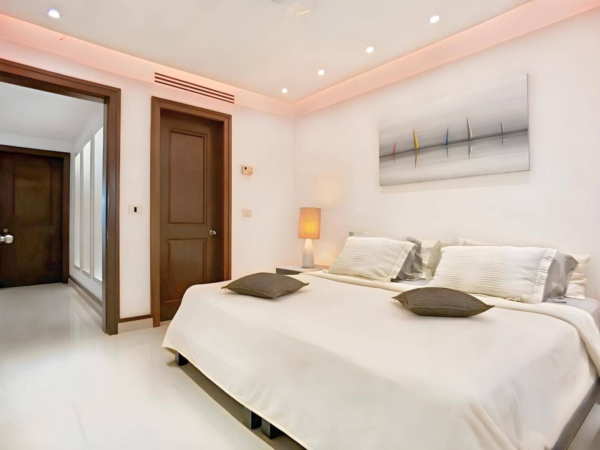 Apartamento Luxury Duplex -4 Pers- 2mn Beach&5th Av, Pool, Gym *